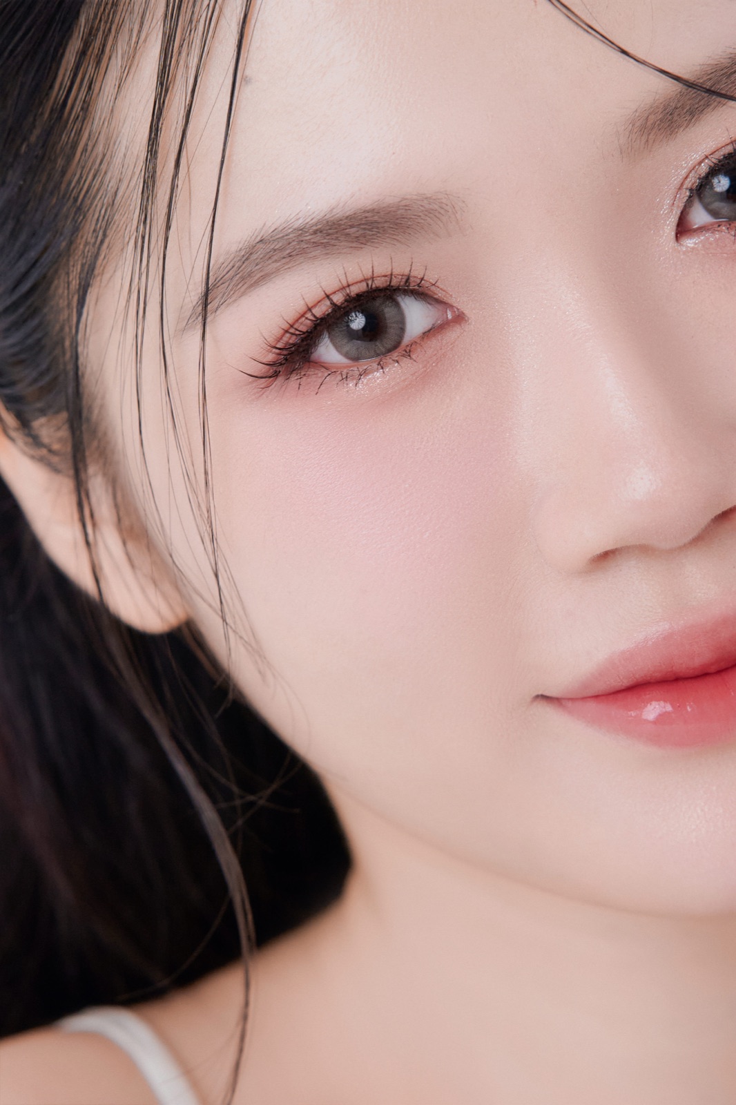 Highlight là gì? Cách bắt sáng để mặt tươi không bóng dầu