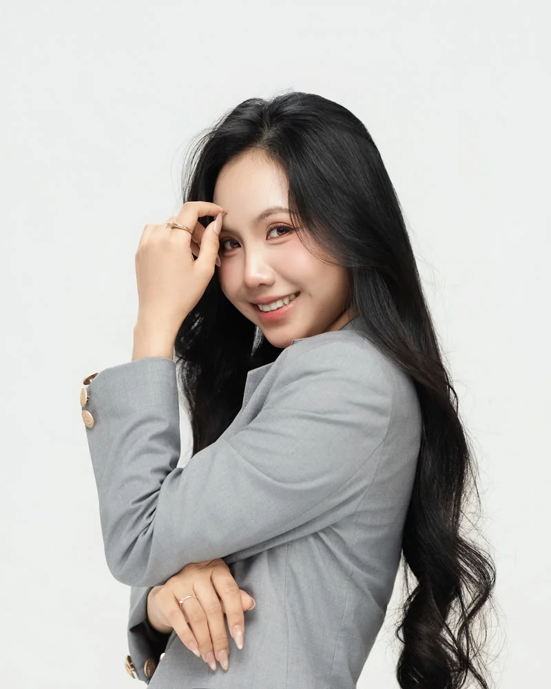 Ánh Tuyết — Senior Instructor