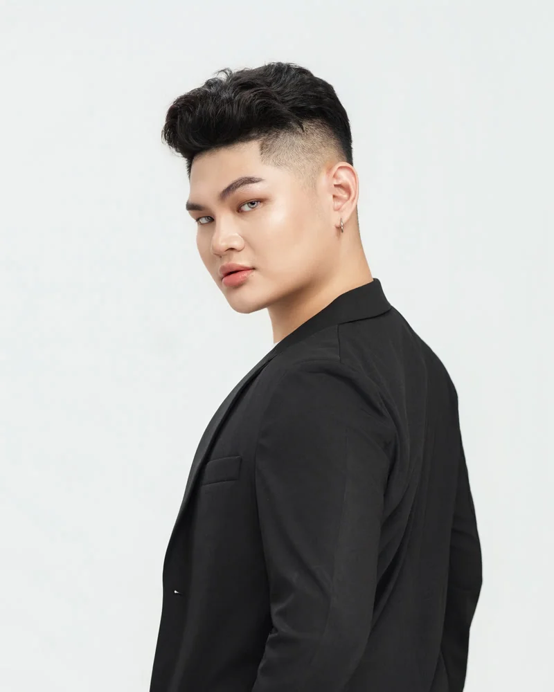 Kelvin Lee — Senior Makeup Artist & Instructor