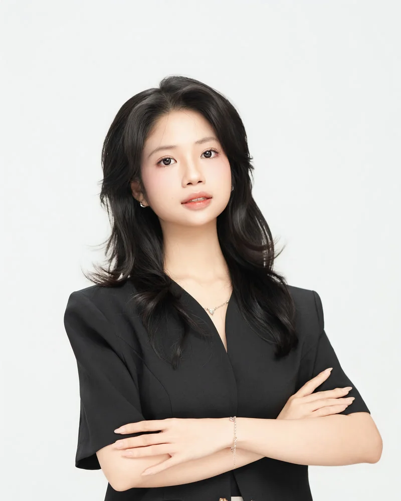 Nhung Phan — Makeup Artist & Personal Makeup Instructor